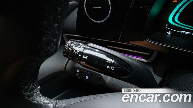 Hyundai AVANTE 2024 — photo 29
