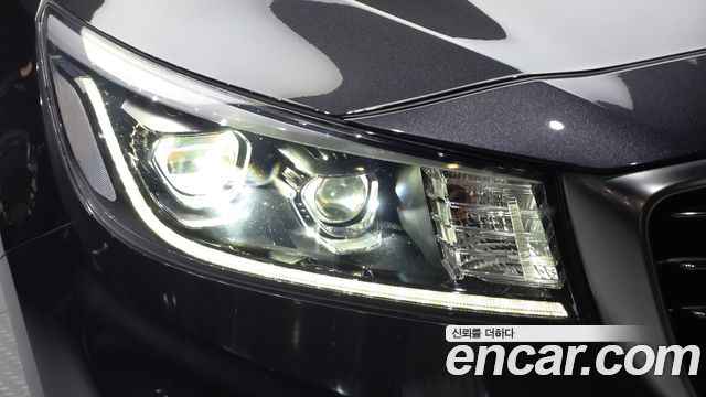 Kia Canival 2019 — photo 8