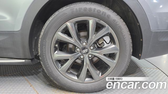 Hyundai Santafe 2018 — photo 7