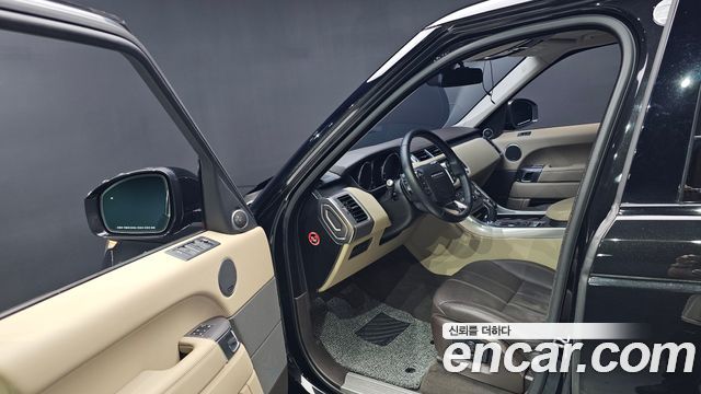 Land Rover Range Rover Sport 2016 — photo 13