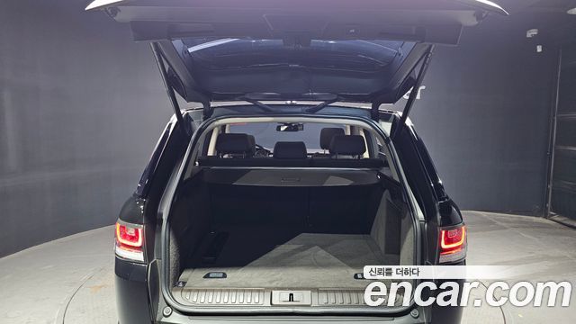 Land Rover Range Rover Sport 2016 — photo 26