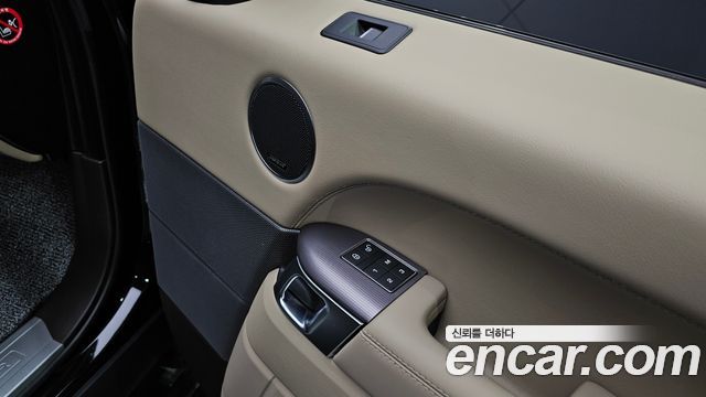 Land Rover Range Rover Sport 2016 — photo 33