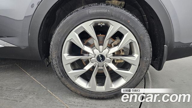 Kia Sorento 2023 — photo 7