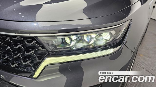 Kia Sorento 2023 — photo 8
