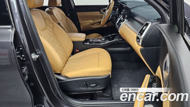 Kia Sorento 2023 — photo 16
