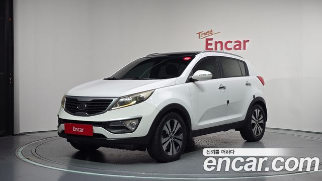Kia Sportage 2012 — photo 1