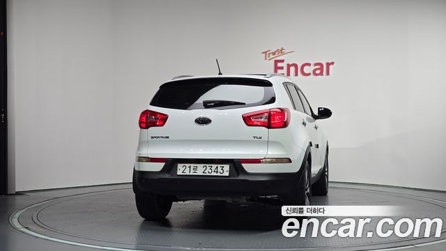 Kia Sportage 2012 — photo 4