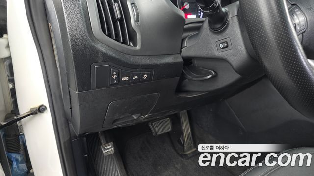 Kia Sportage 2012 — photo 16