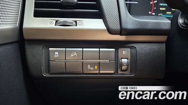 KG Mobility Rexton 2019 — photo 22