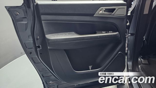 KG Mobility Rexton 2019 — photo 15