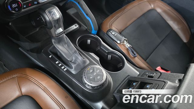 Ford Bronco 2023 — photo 9