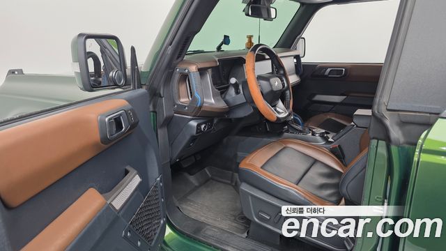 Ford Bronco 2023 — photo 10