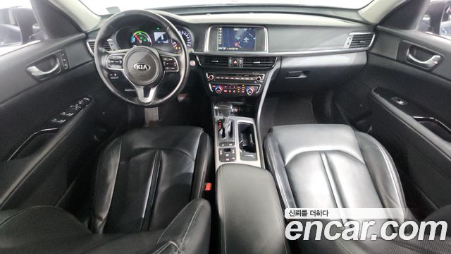 Kia K5 2016 — photo 10