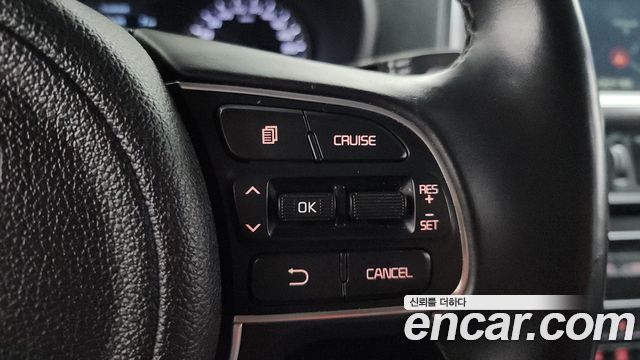 Kia K5 2016 — photo 22