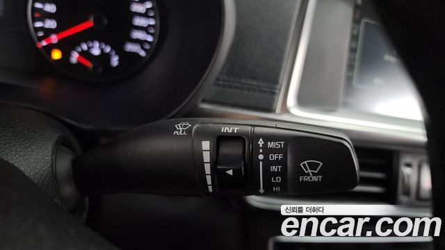 Kia K5 2016 — photo 26
