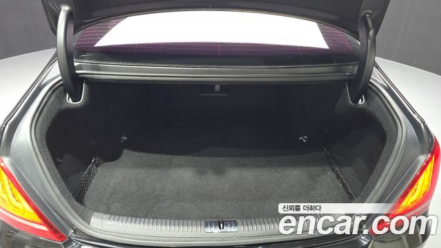 Genesis EQ900 2016 — photo 20