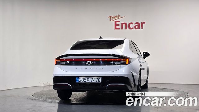Hyundai Sonata 2025 — photo 4