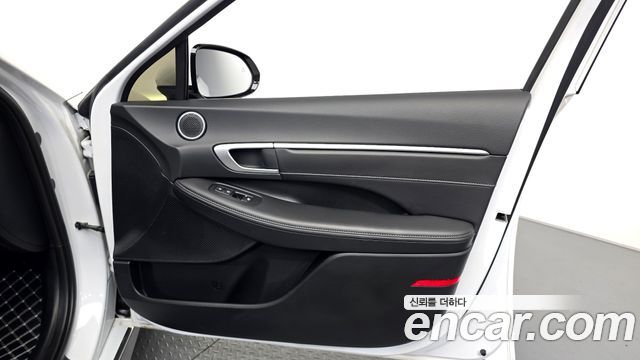 Hyundai Sonata 2025 — photo 14