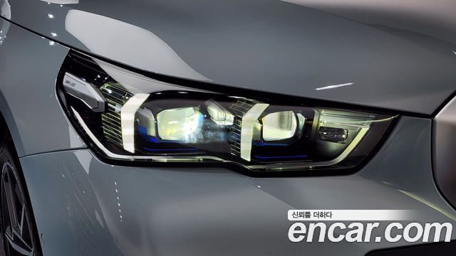 BMW 5-Series 2025 — photo 8