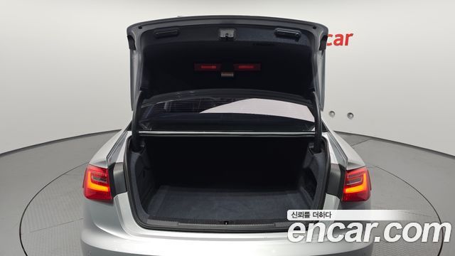 Audi A6 2012 — photo 20