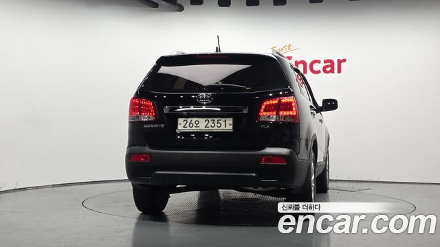 Kia Sorento 2011 — photo 4