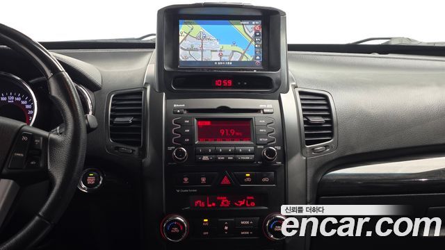 Kia Sorento 2011 — photo 13