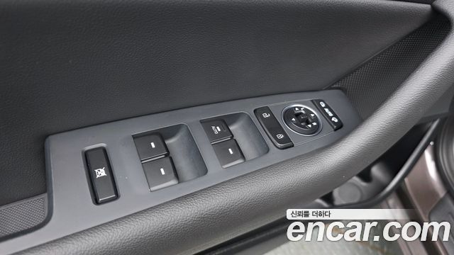 Hyundai Sonata 2016 — photo 11