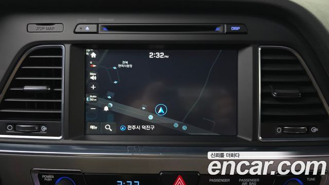 Hyundai Sonata 2016 — photo 20