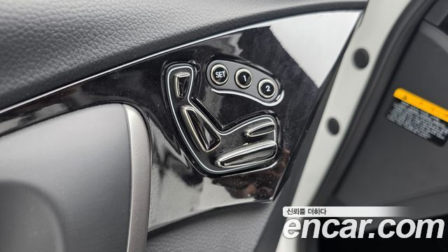 Hyundai Grandeur 2014 — photo 23