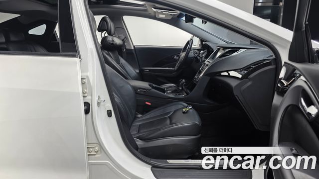 Hyundai Grandeur 2014 — photo 16