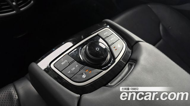 Hyundai Grandeur 2014 — photo 32