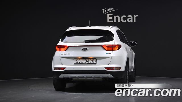 Kia Sportage 2016 — photo 4