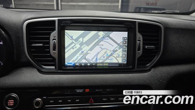 Kia Sportage 2016 — photo 15