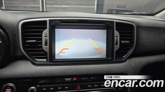 Kia Sportage 2016 — photo 16