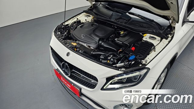 Mercedes-Benz GLA-Class 2019 — photo 6