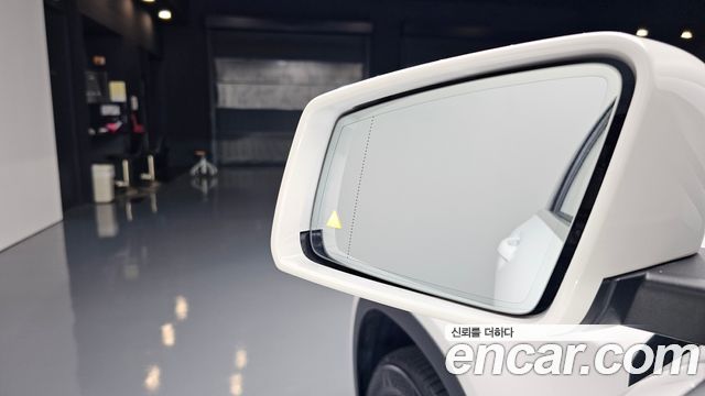 Mercedes-Benz GLA-Class 2019 — photo 25