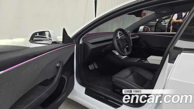 Tesla Model 3 2024 — photo 13