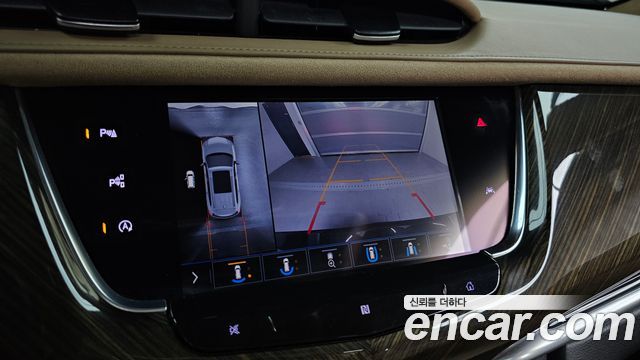 Cadillac XT6 2020 — photo 20
