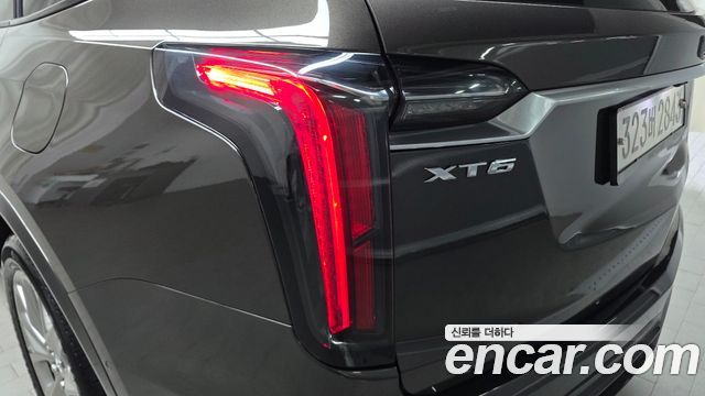 Cadillac XT6 2020 — photo 9
