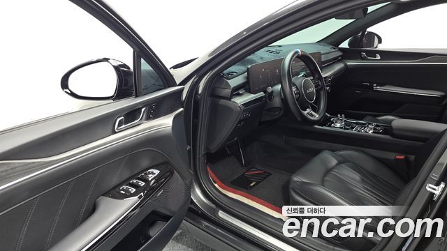 Kia K5 2024 — photo 13