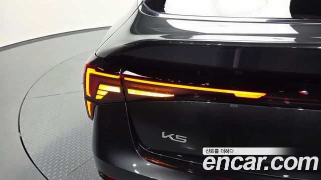 Kia K5 2024 — photo 9