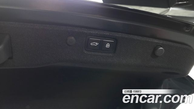 Kia K5 2024 — photo 32
