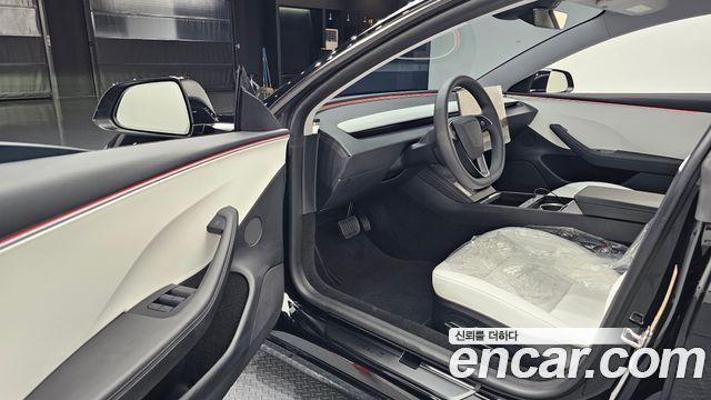 Tesla Model 3 2024 — photo 13