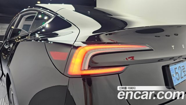 Tesla Model 3 2024 — photo 9