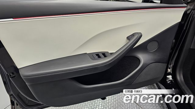 Tesla Model 3 2024 — photo 14