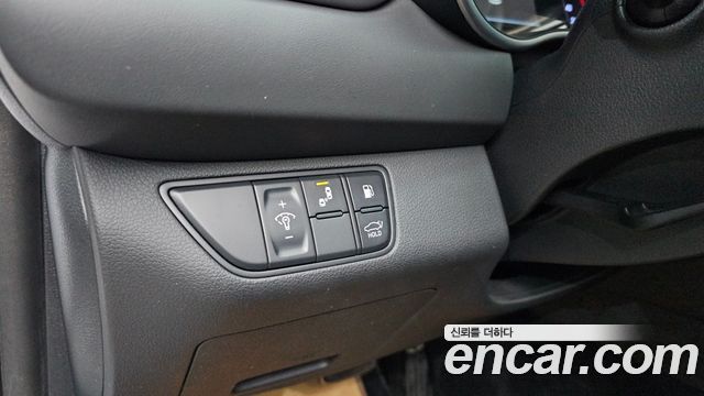 Genesis G70 2019 — photo 14