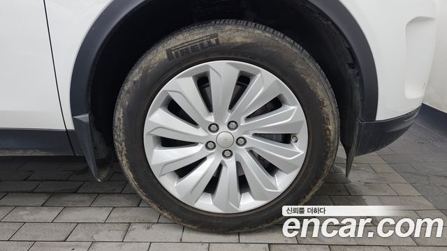 Land Rover Discovery Sport 2020 — photo 7