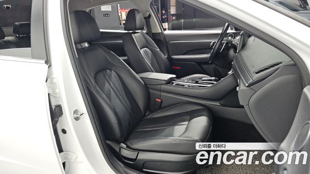 Hyundai Sonata 2020 — photo 18