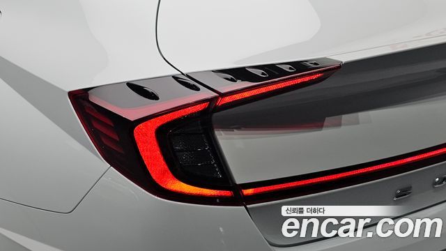 Hyundai Sonata 2020 — photo 9