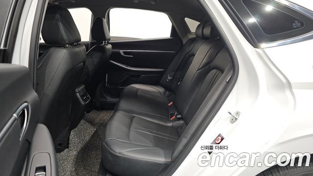 Hyundai Sonata 2020 — photo 16